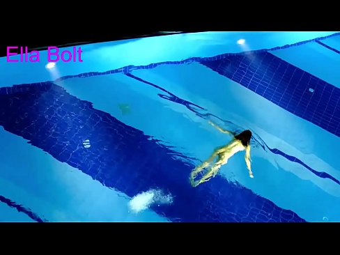 ❤️ Ech kann net ophalen ze kucken, jonk Blond gefaange schwammen plakeg am ELLA BOLT Resort Pool ️❌ Häre Porno op lb.redgast4asset.ru ❌️❤